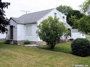 166 Wahl Rd, Rochester, NY 14609