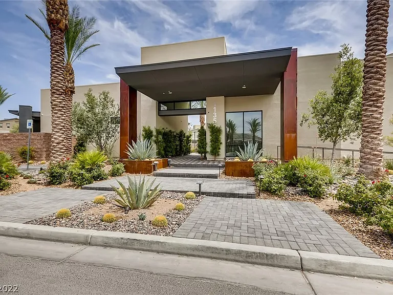 11231 Hidden Peak Ave #207 — Photo 4