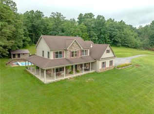 387 George Ln #E/w, Seward, PA 15954