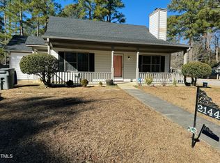 2144 Tanglewood Rd, Rocky Mount, NC 27804