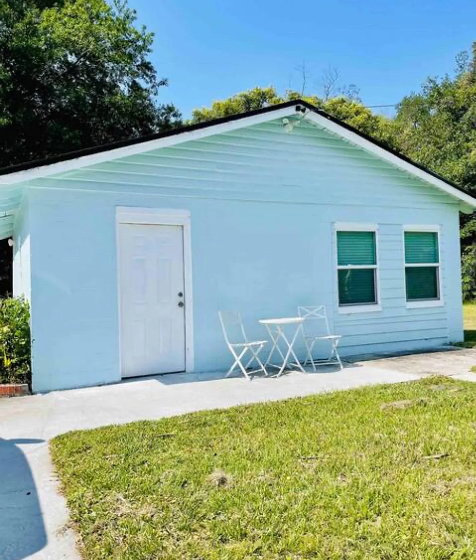 3224 N Davis St — Photo 1