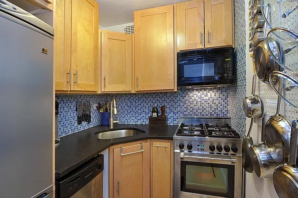 Sold by Corcoran | media 9