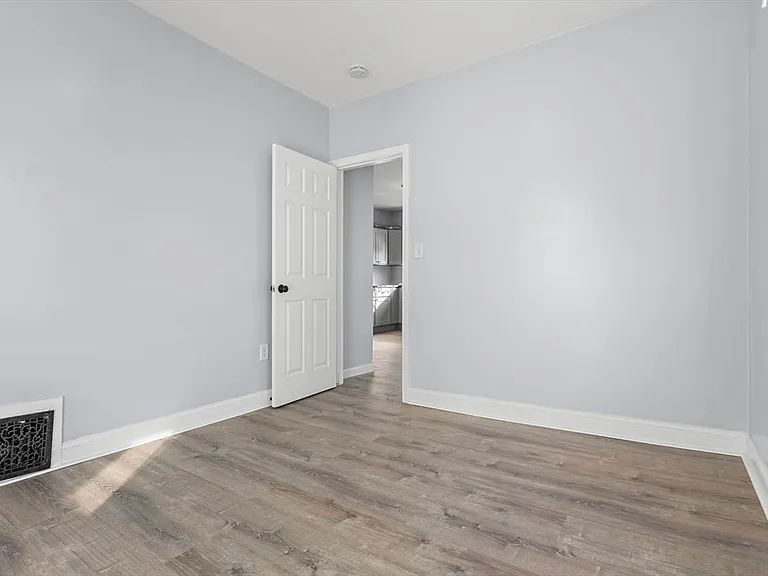 403 Ferry St #2 — Photo 12