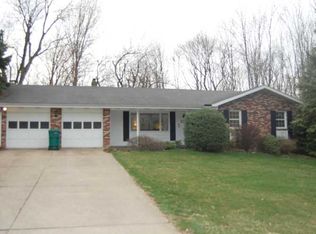 110 Club Manor Rd, Latrobe, PA 15650