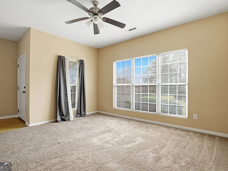 3285 Oakley Pl — Photo 3