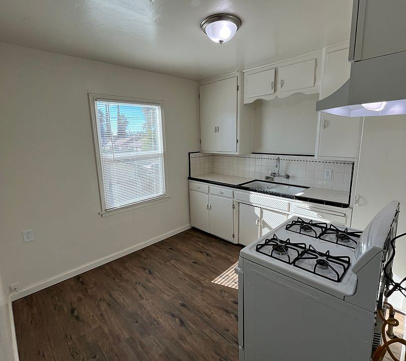 267 Belleview 267 W Belleview Ave Porterville, CA Zillow