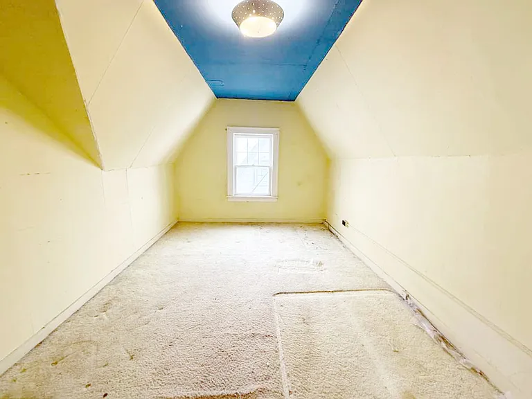 18231 Winslow Rd — Photo 23