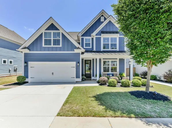 563 Backacre Ct, Greer, SC 29651