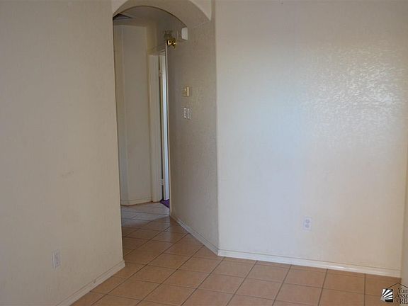 4th image of 1358 E Bienestar Ln