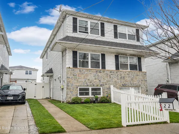 22 Globe Ave, Staten Island, NY 10314