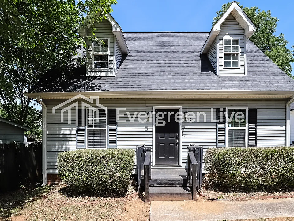 109 Duffy Ave