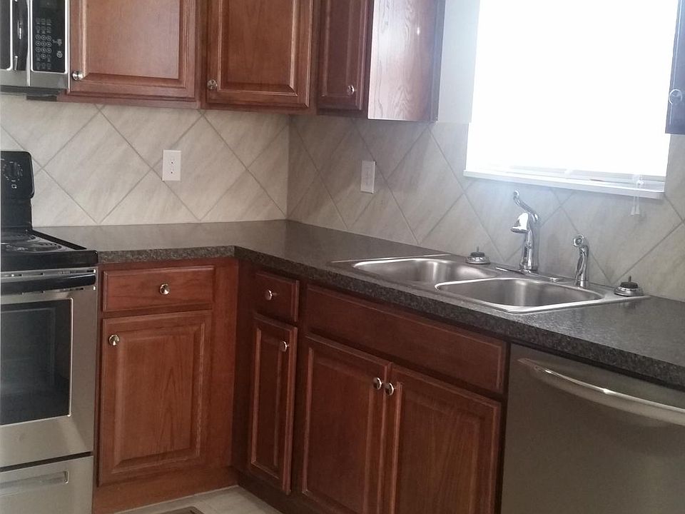 2nd image of 6322 Old Mendenhall Rd