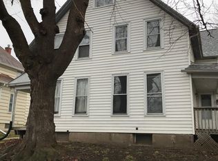 1712 Taylor St, Davenport, IA 52804