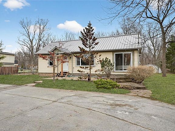 2nd image of 508 Prospect Point Rd N