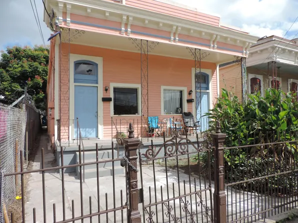 925 Thalia St, New Orleans, LA 70130