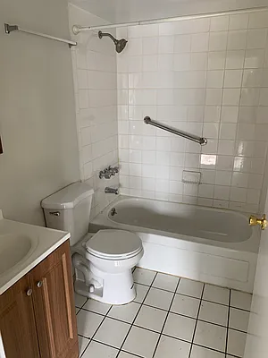 Rented by Juvi Real Estate LLC | media 16