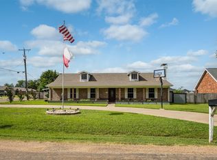 310 E Pine St, Mabank, TX 75147