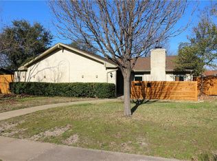 9030 Flicker Ln, Dallas, TX 75238