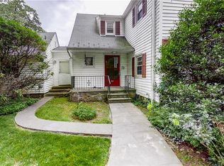 55 Parkway W, Mount Vernon, NY 10552