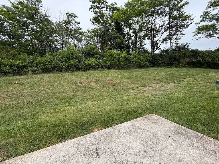 111 McConville Rd #B — Photo 27