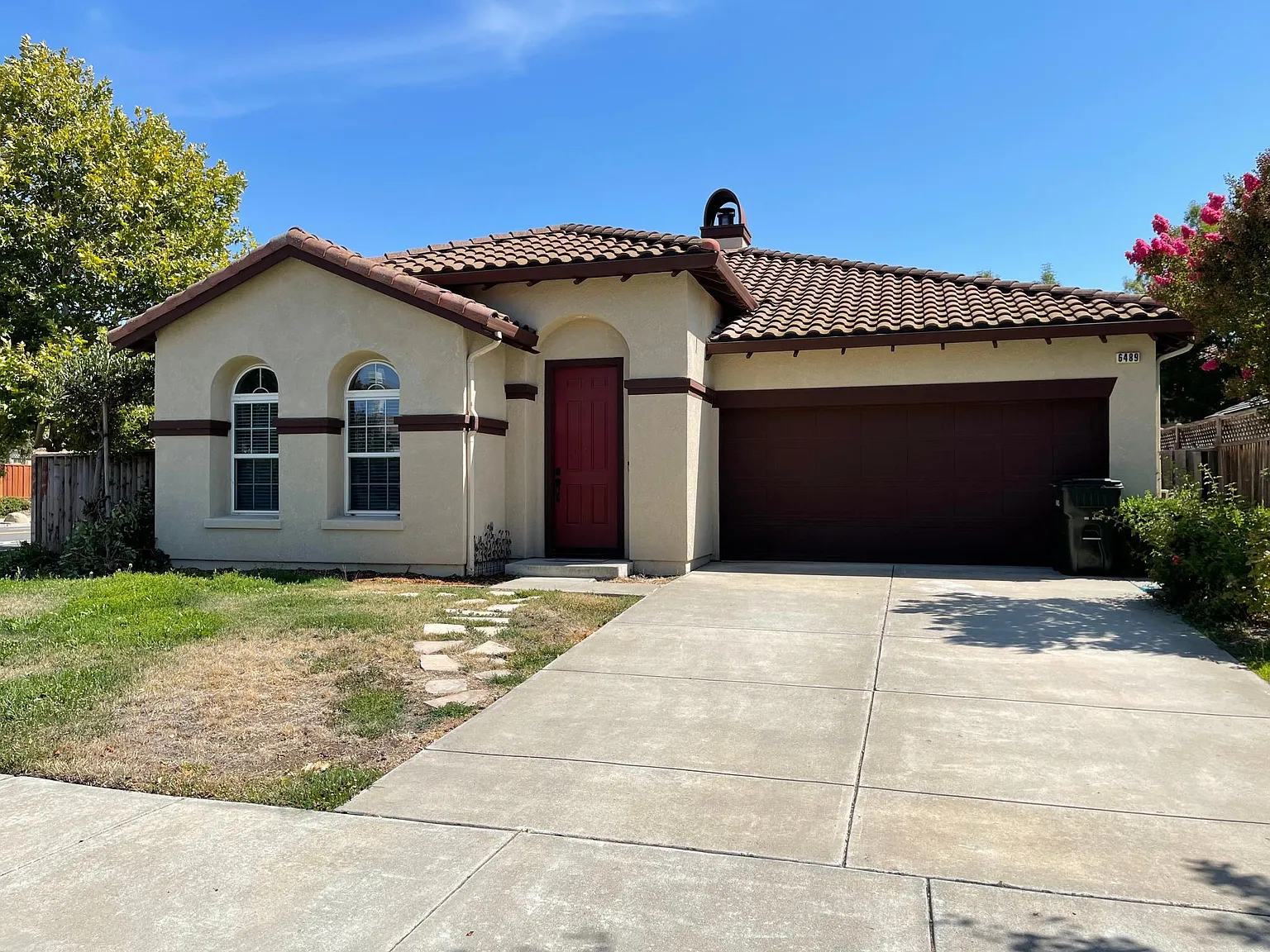6489 Laurel Creek Pl photo 1