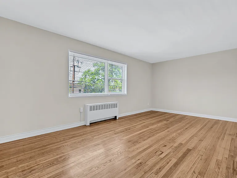 Langley Terrace — Photo 21