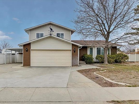 4th image of 1393 E Eastpoint Dr