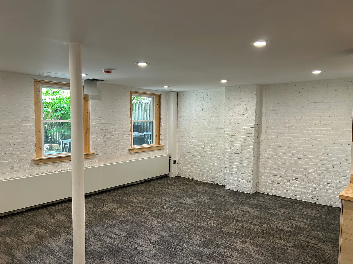Building Photo - 22 Decatur St #BASEMENT