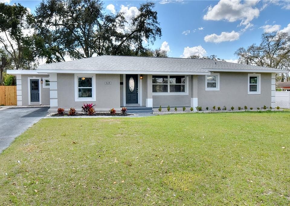 1st image of 624 Prado Pl