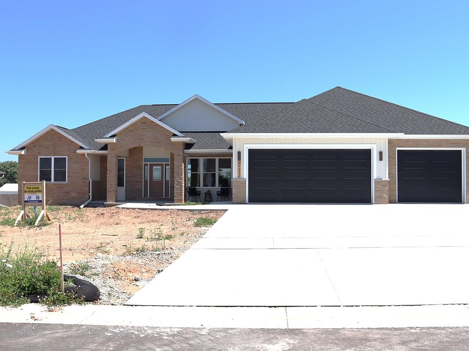1st image of N1332 Meadow Park Dr