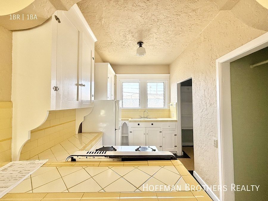 1st image of 5953 1/2 Barton Ave