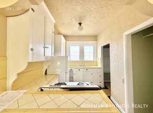 5953 1/2 Barton Ave, Los Angeles, CA 90038
