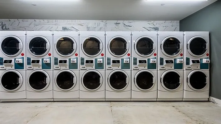 Rented by Nooklyn NYC LLC | media 10