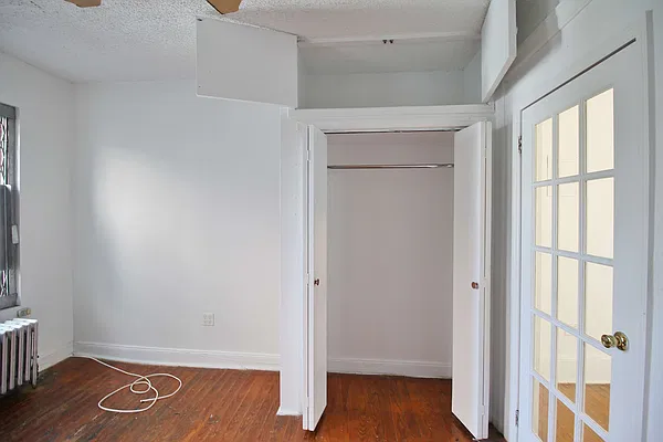 Rented by Julianna Realty Corp | media 13