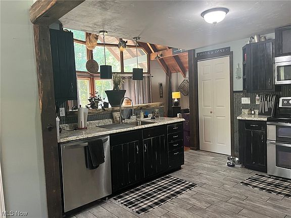 5th image of 65749 N 77th Dr