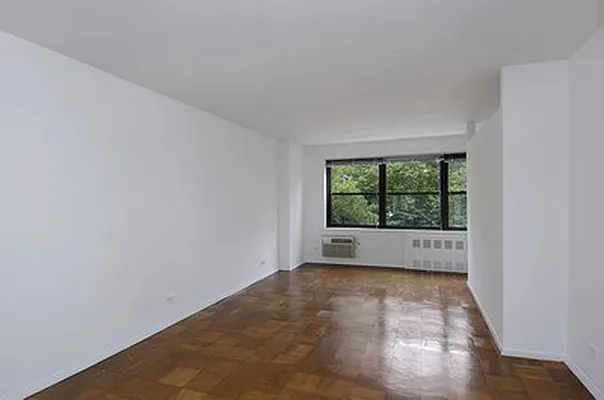 Sold by Citi Habitats | media 10