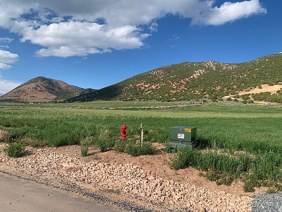 3rd image of 1502 E Eden Ranch Rd