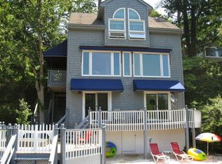 332H Riverside Rd, Edgewater, MD 21037