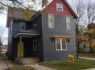 212 N Saint Peter St #1/2, South Bend, IN 46617