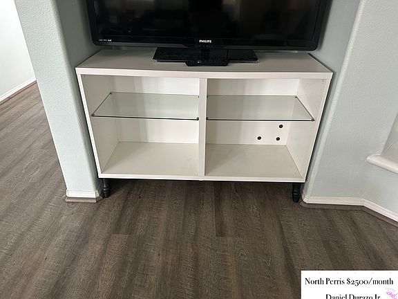 interior: tv area