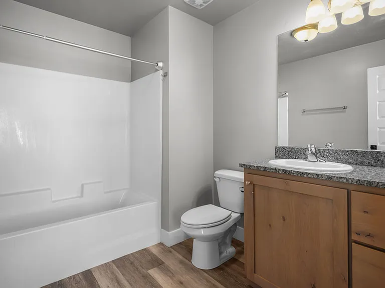 VALO at Olive Plaza Master Bathroom