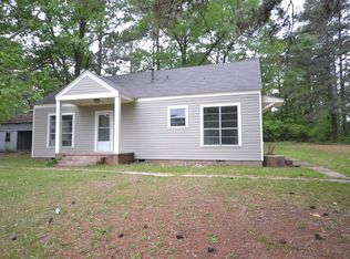 1890 Highway 82 E, Magnolia, AR 71753