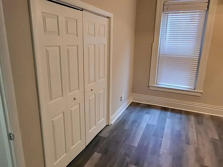 1600 S 3rd St #3 — Photo 9