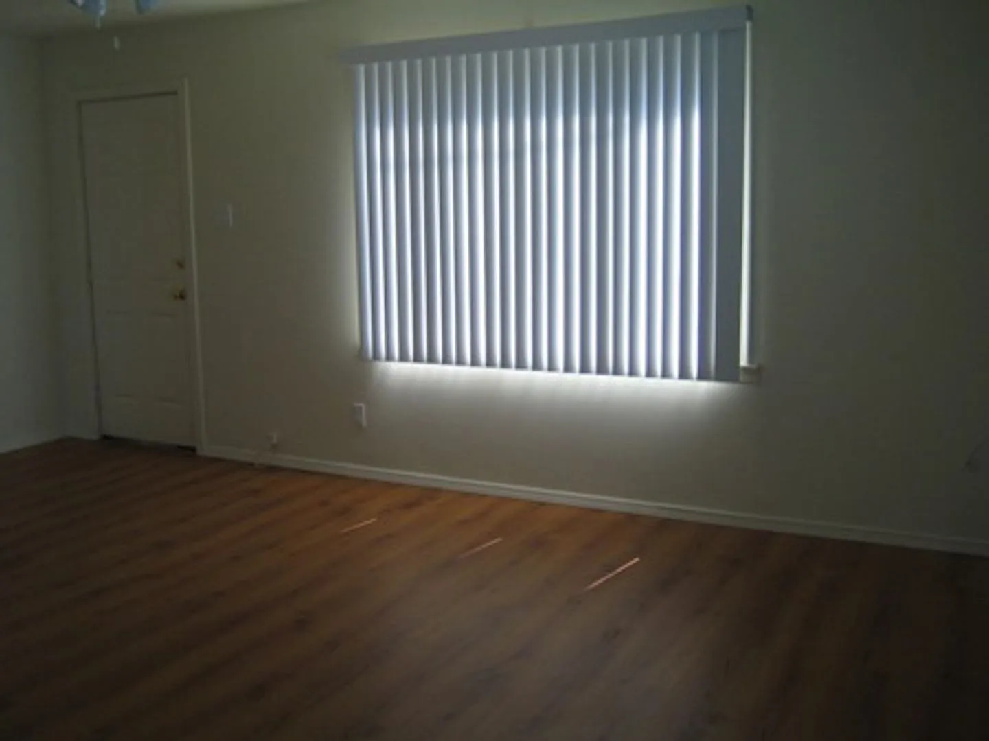5889va — Photo 4