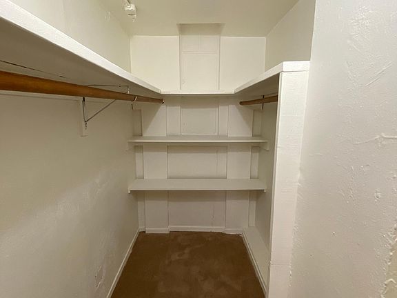 5th image of 825 Geary St #102