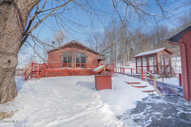 5th image of 83 Blodgett Road
