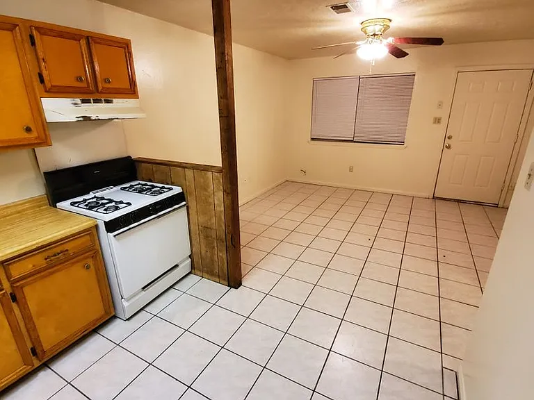 3601 Rabbit Ln #C — Photo 5