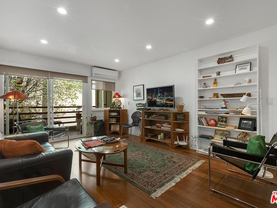 1st image of 1119 Albany St APT 227