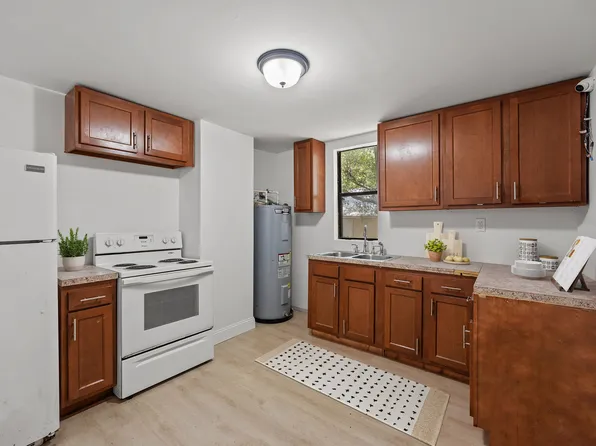647 Pippin St #1, Jacksonville, FL 32206