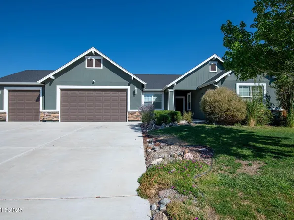 31 Blue Heron Ct, Dayton, NV 89403